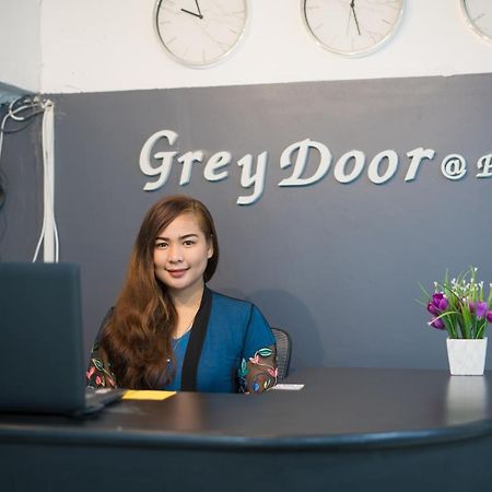 Grey Door Patong Exterior foto
