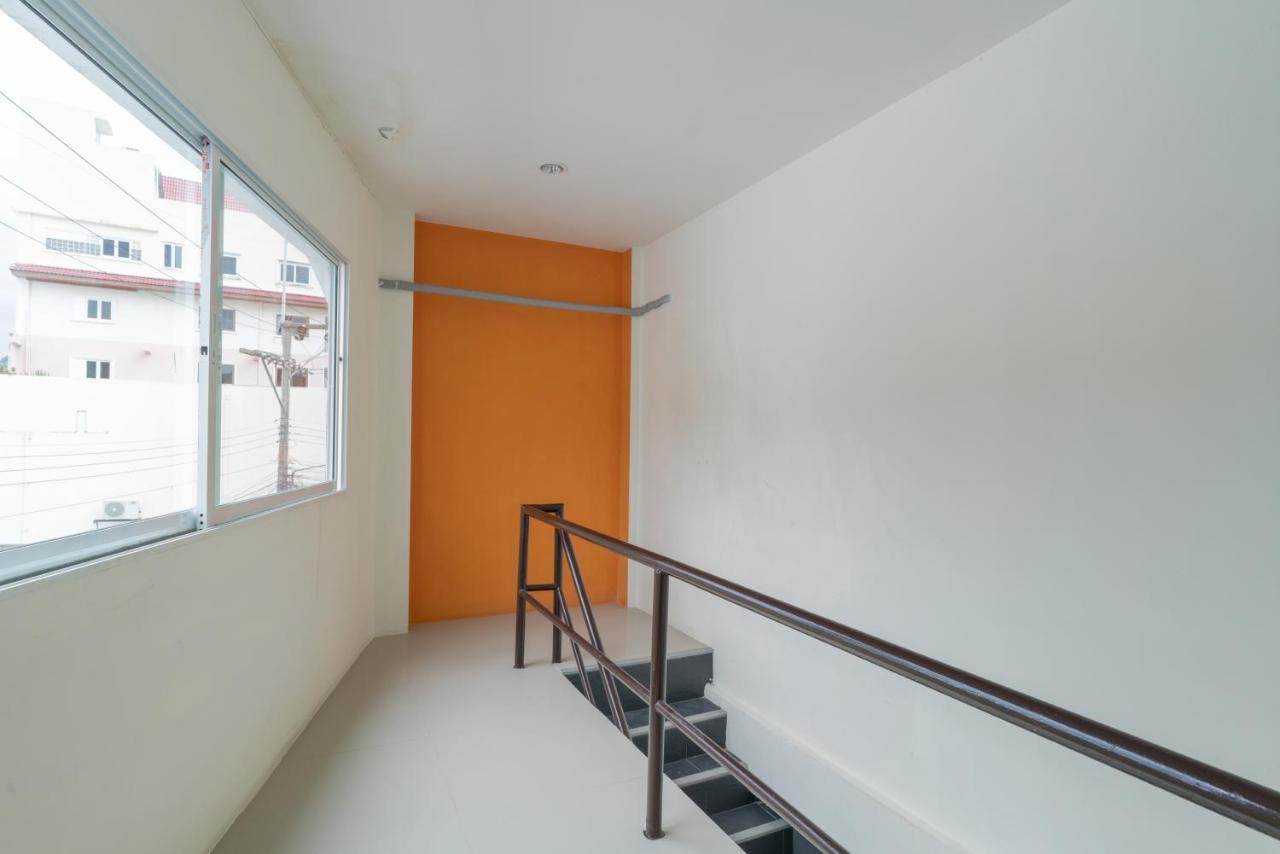 Grey Door Patong Exterior foto