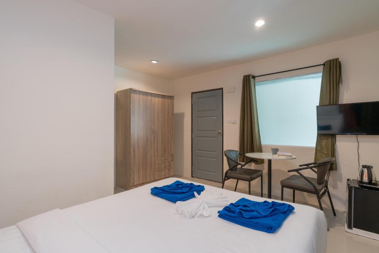 Grey Door Patong Exterior foto